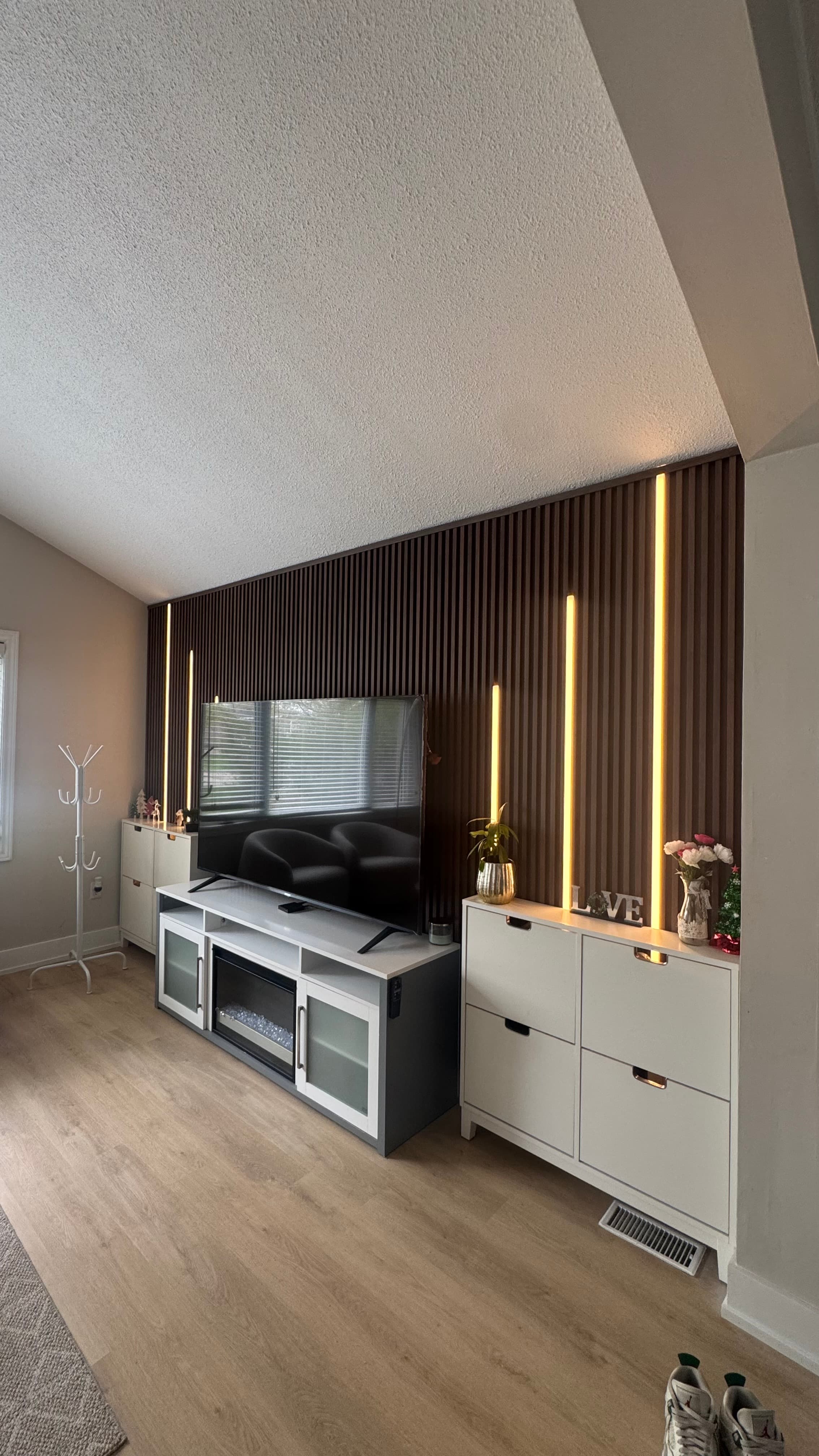 Custom feature wall by League Construction